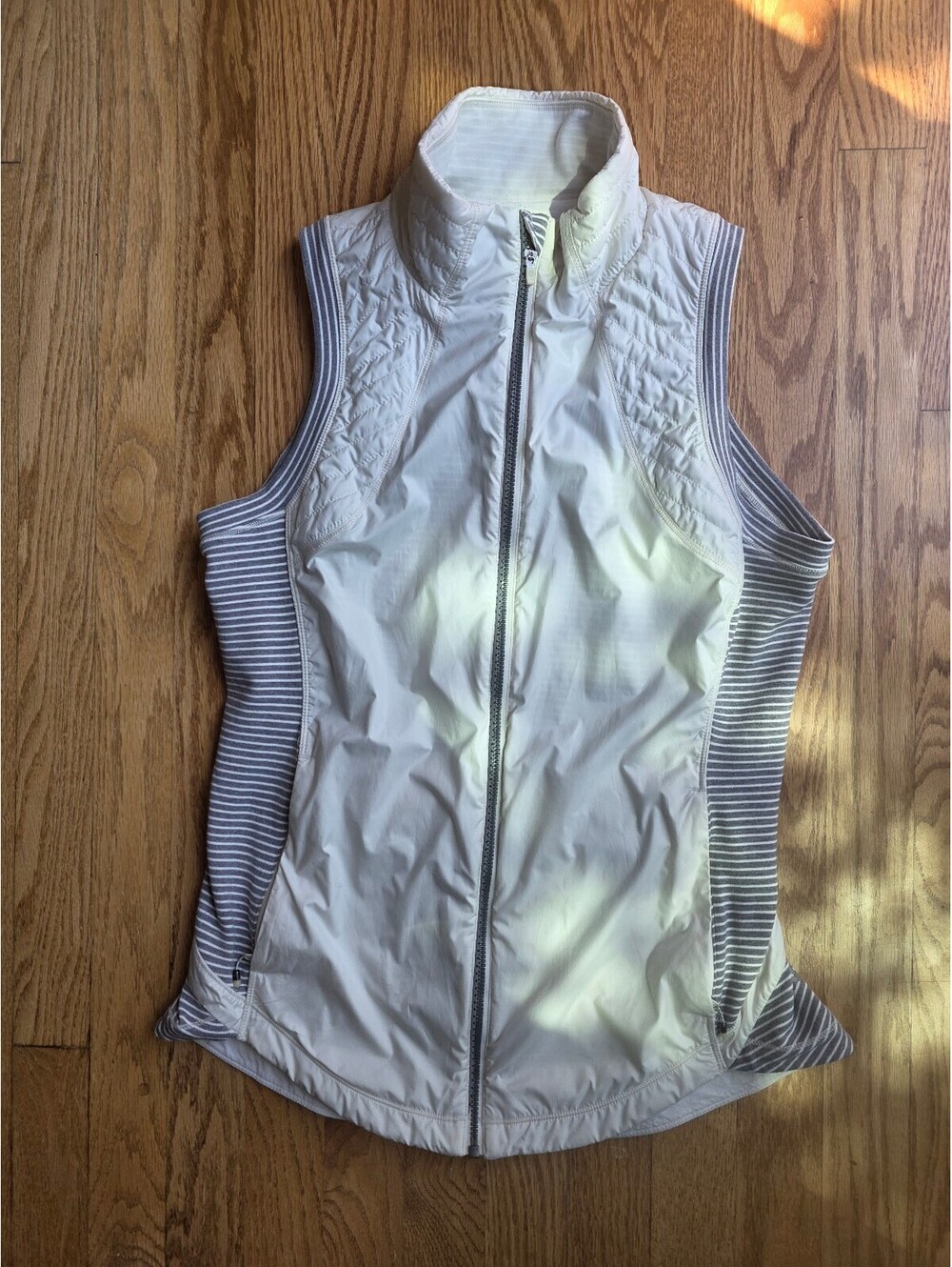 Lululemon White Quilted Rebel Runner Vest